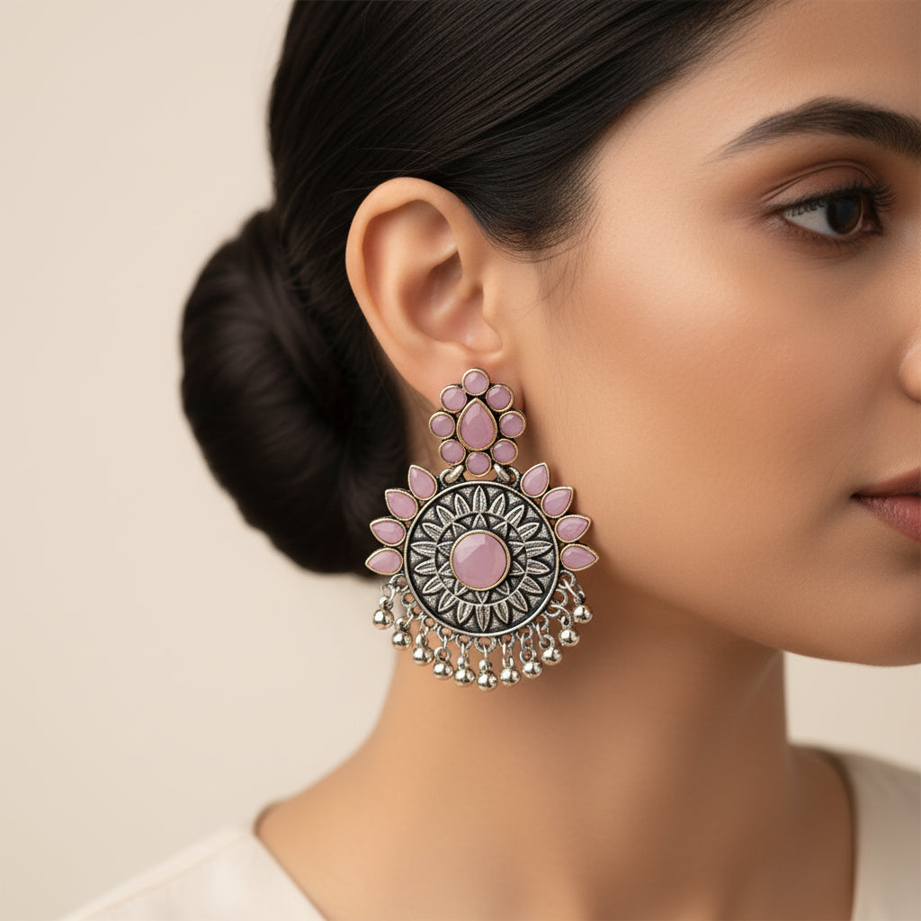 Timeless Royal dangler earring (Baby Pink)