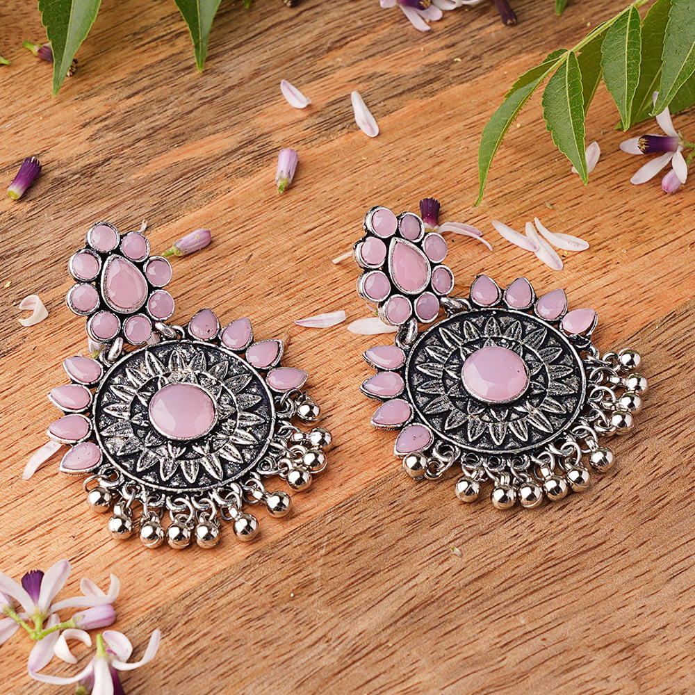 Timeless Royal dangler earring (Baby Pink)