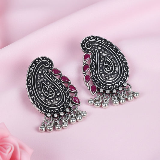 Curve and bloom stud earring (Red)