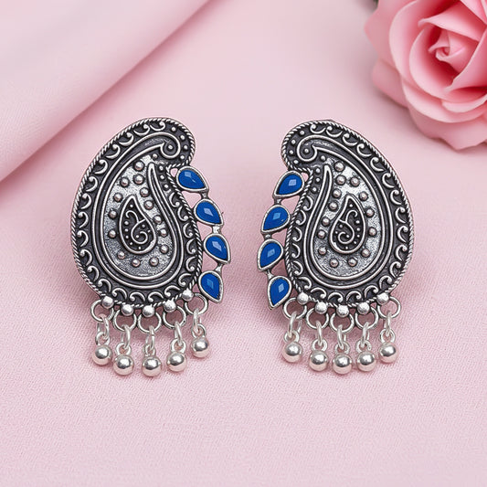 Curve and bloom stud earring (Blue)