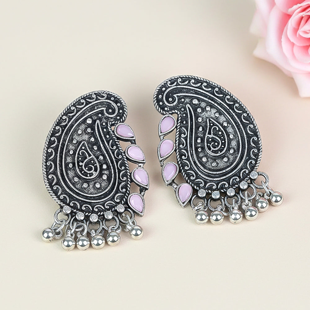 Curve and bloom stud earring (Baby Pink)