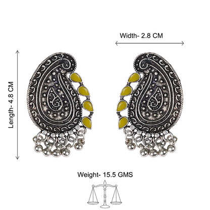 Curve and bloom stud earring (Yellow)