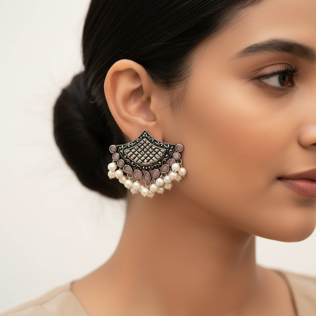 Royal Potli stud earrings (Baby Pink)