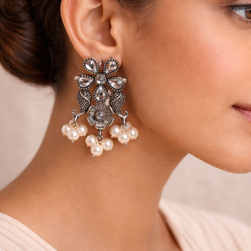 Floral Drop stud earrings (White)