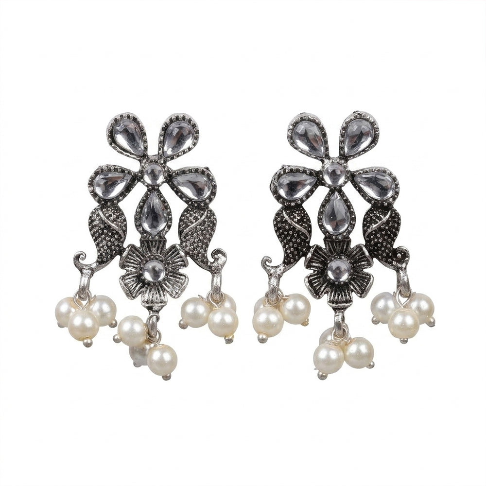 Floral Drop stud earrings (White)