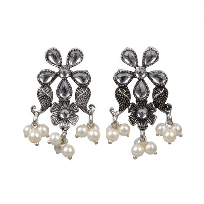 Floral Drop stud earrings (White)