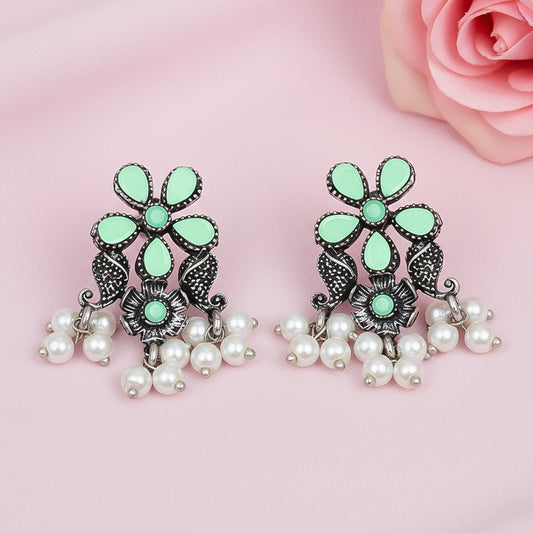 Floral Drop stud earrings (Pista)