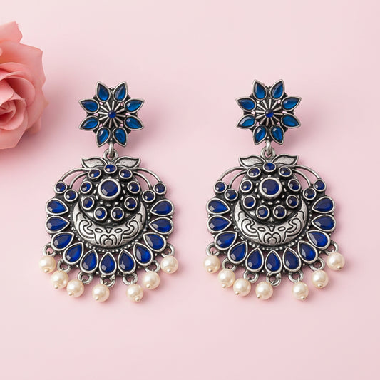 Little Petal dangler earrings (Blue)