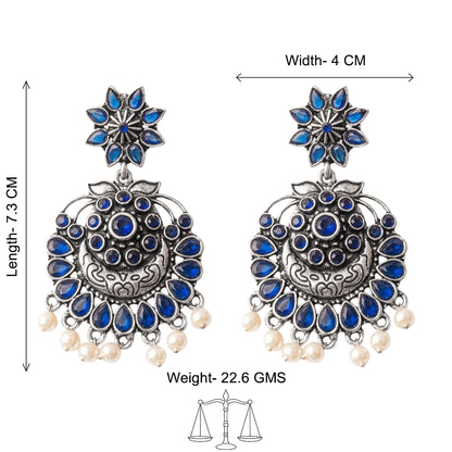 Little Petal dangler earrings (Blue)