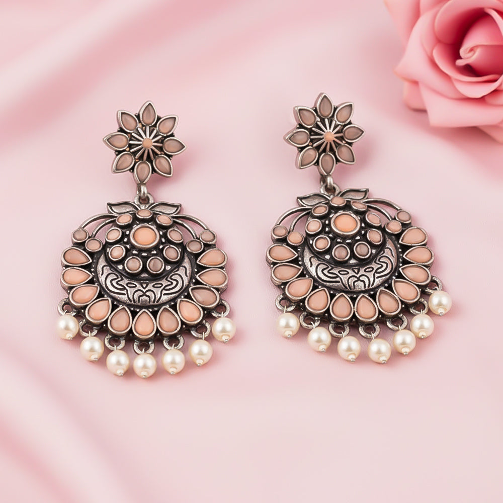 Little Petal dangler earrings (Light Orange)