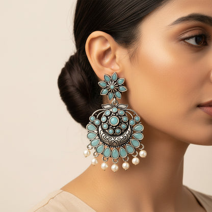 Little Petal dangler earrings (Mint)