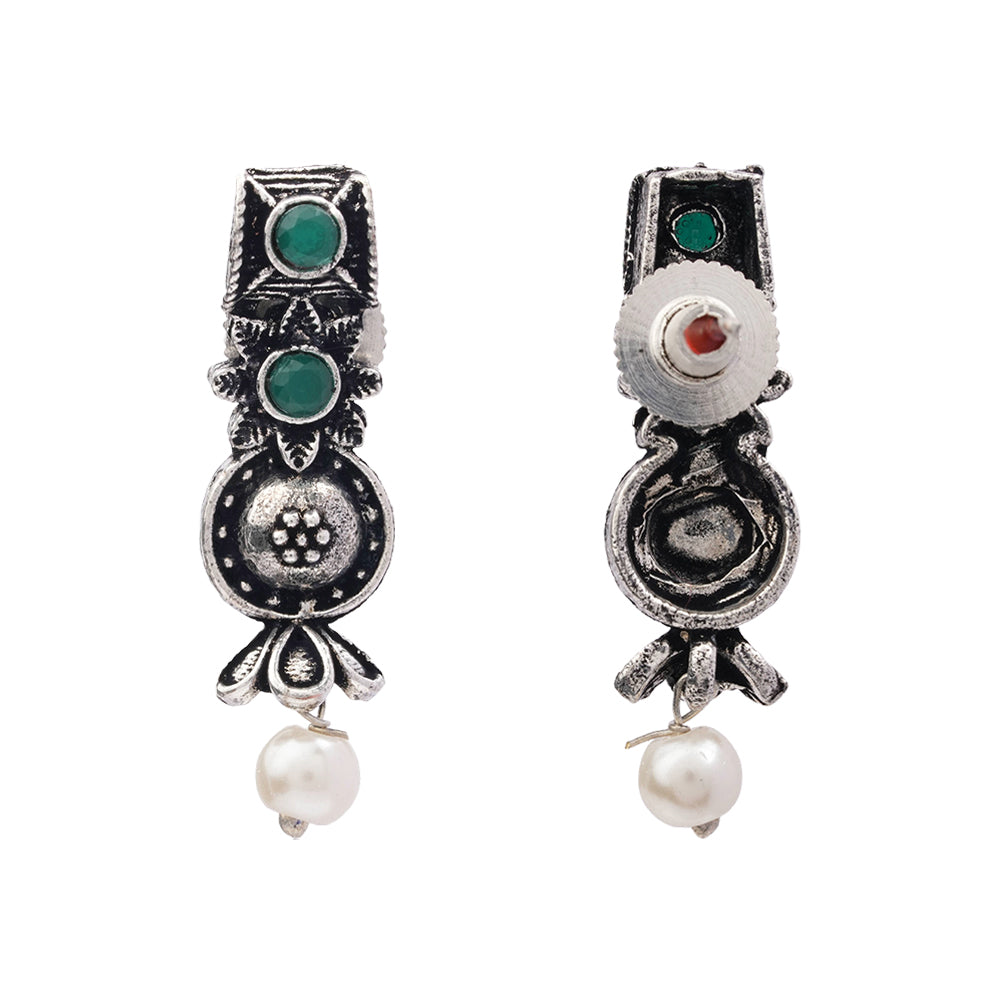 Wonderful wildflower oxidised stud earrings (Green)