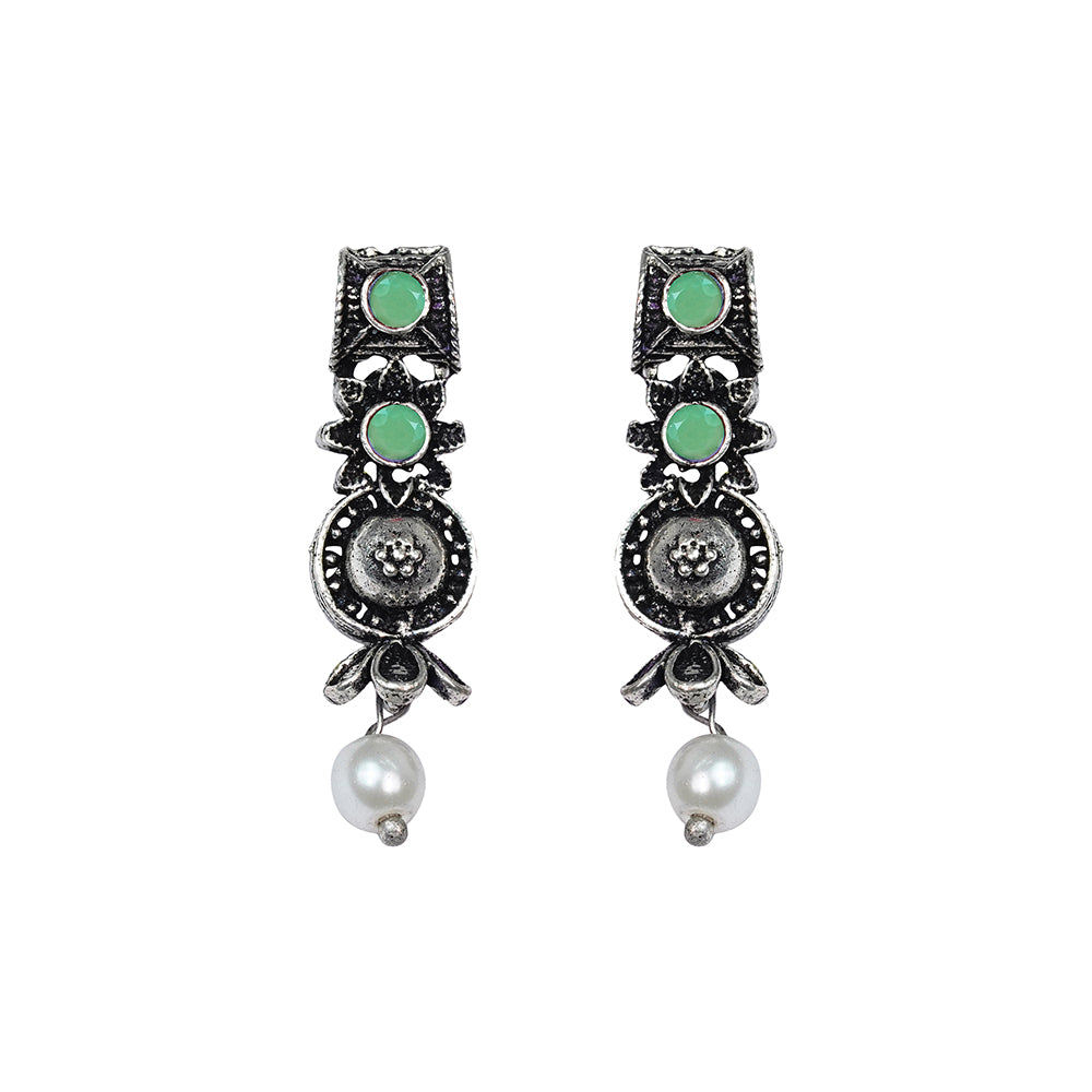 Wonderful wildflower oxidised stud earrings (Pista)
