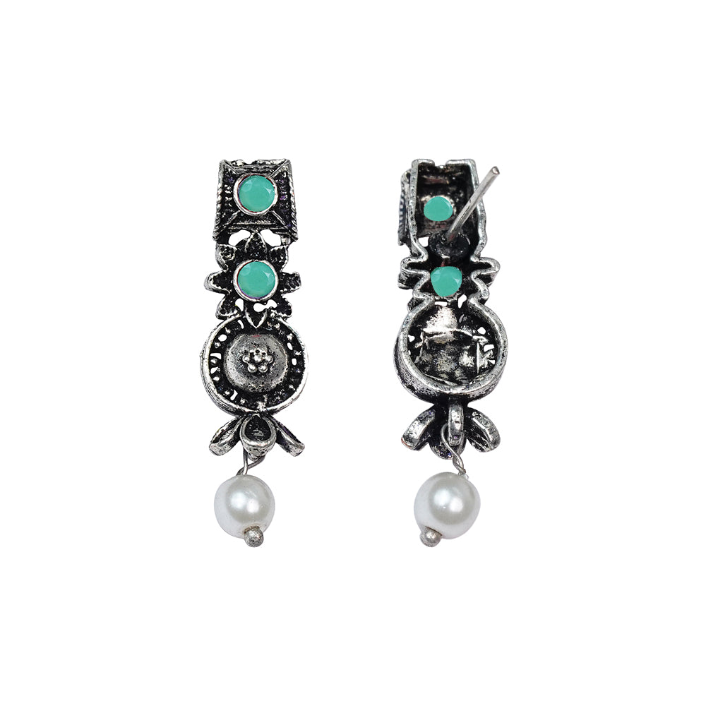 Wonderful wildflower oxidised stud earrings (Pista)
