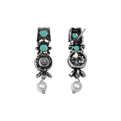 Wonderful wildflower oxidised stud earrings (Pista)