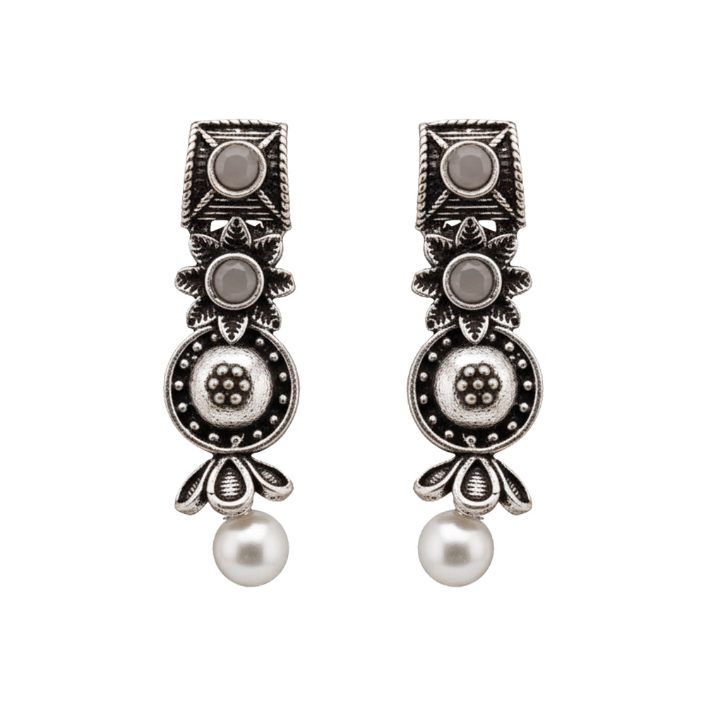 Wonderful wildflower oxidised stud earrings (Grey)