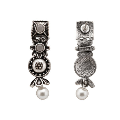 Wonderful wildflower oxidised stud earrings (Grey)
