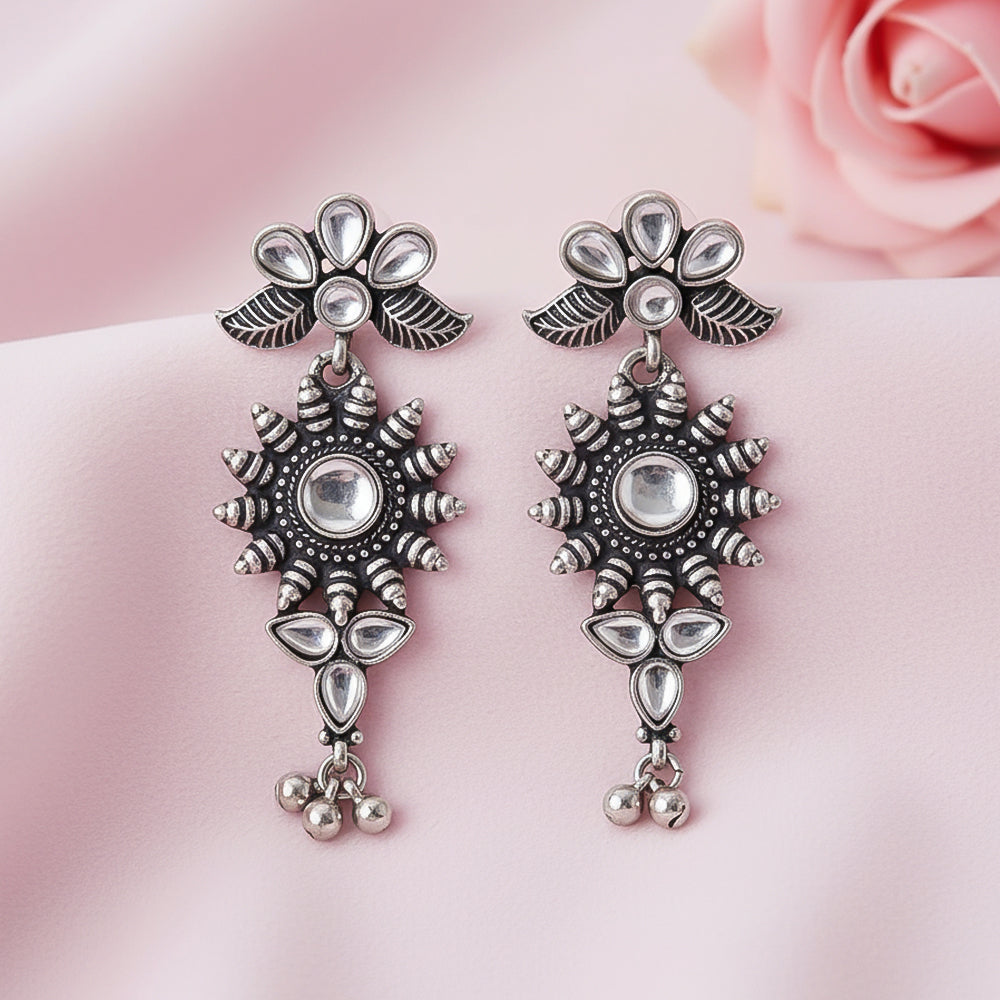 FloraSun dangler earrings (White)