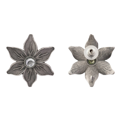 Minima-lily stud earrings (White)