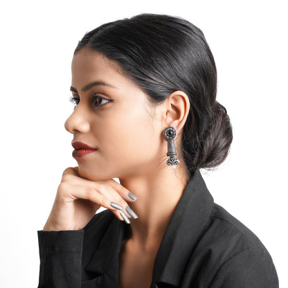 Shahi Trumpet stud earrings (Black)