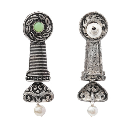 Shahi Trumpet stud earrings (Pista)