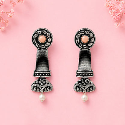 Shahi Trumpet stud earrings (Light Orange)