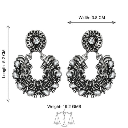 Dangling Delight Dangler Earrings (White)