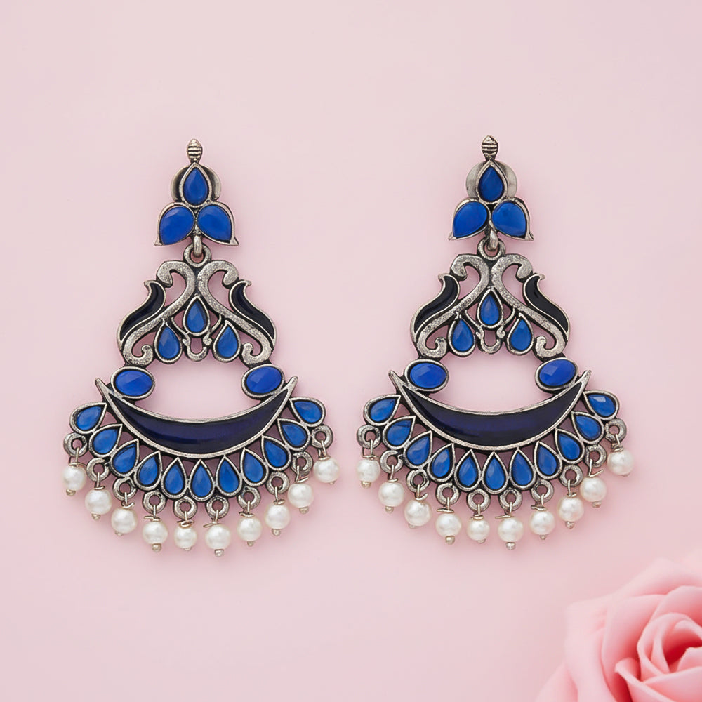 Neel swirls pearl dangler earring (Blue)