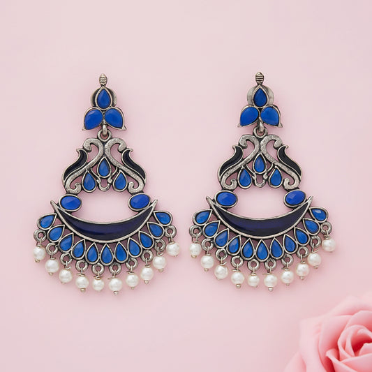 Neel swirls pearl dangler earring (Blue)