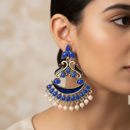 Neel swirls pearl dangler earring (Blue)