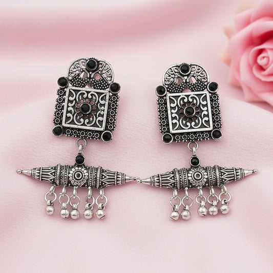 Chakor swirls Gunghroo Dangler earring (Black)