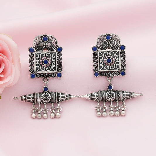 Chakor swirls Gunghroo Dangler earring (Blue)