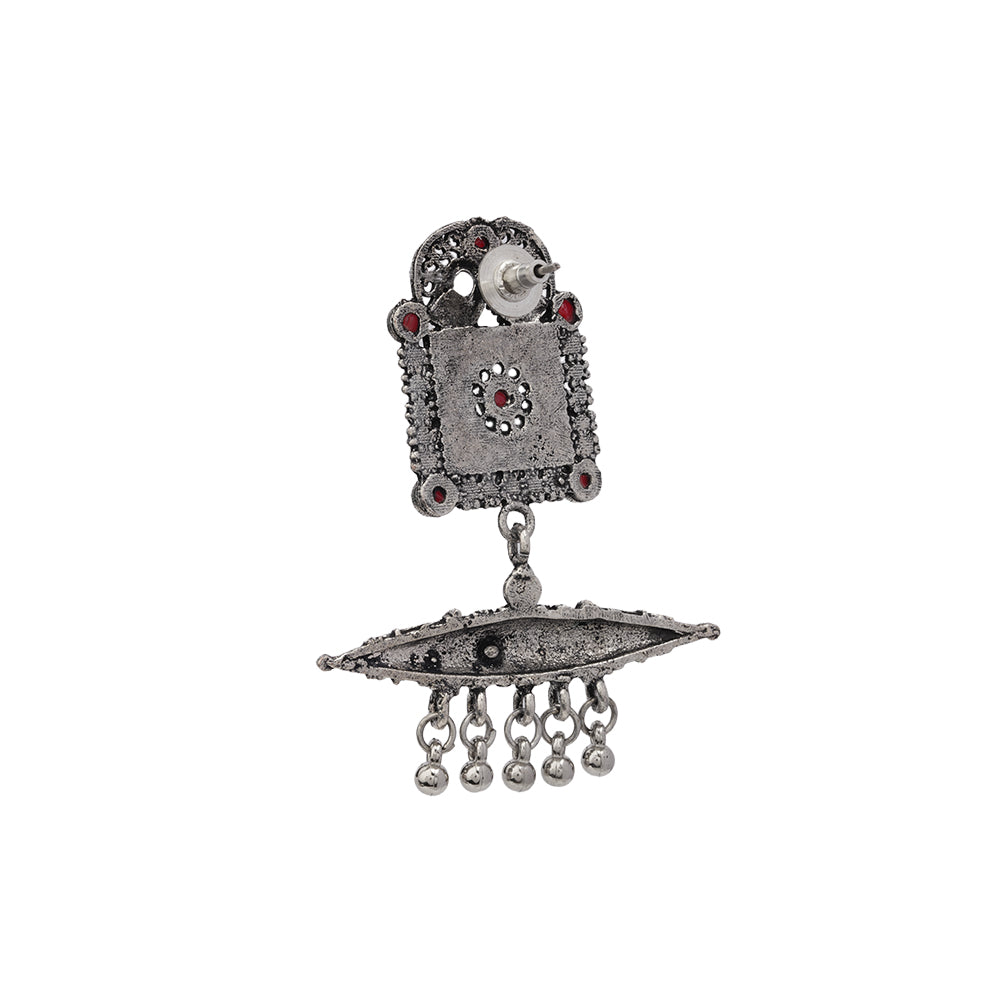 Chakor swirls Gunghroo Dangler earring (Dark Red)
