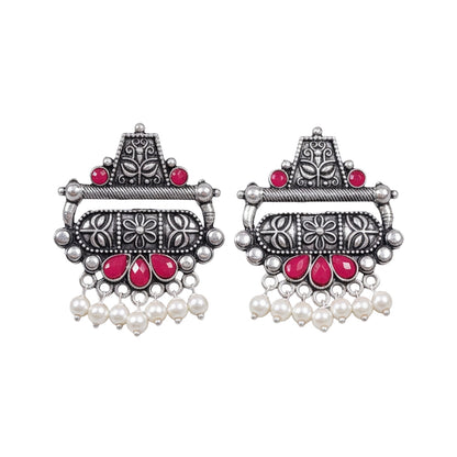 Floral Carved pearl stud earring (Red)