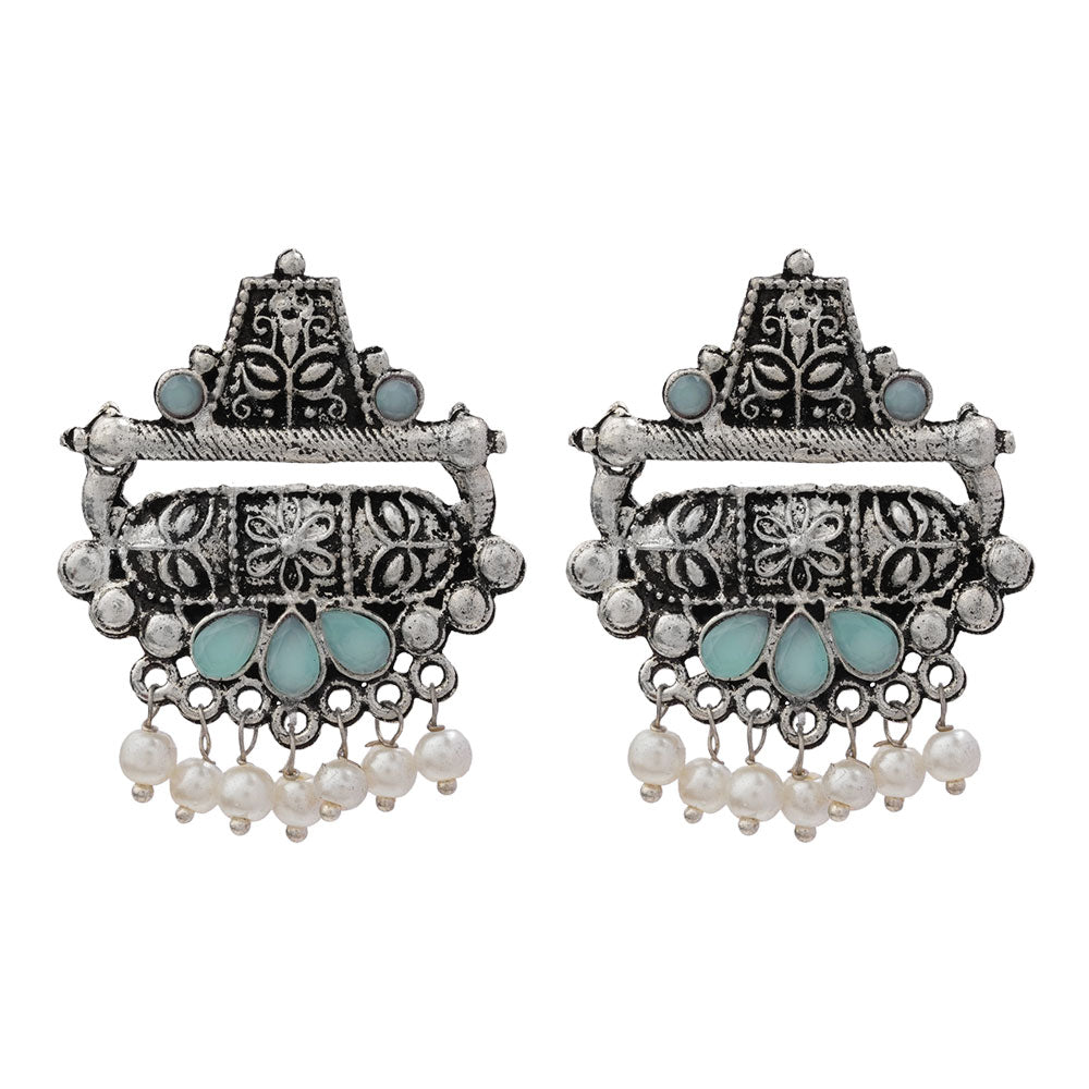 Floral Carved pearl stud earring (Mint)