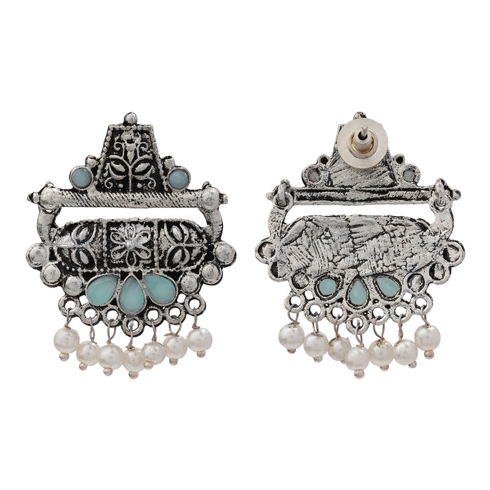 Floral Carved pearl stud earring (Mint)