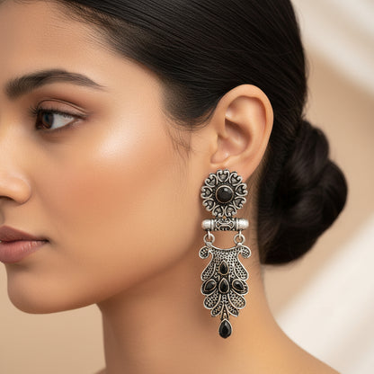 Swirly stone studded dangler earring (Black)