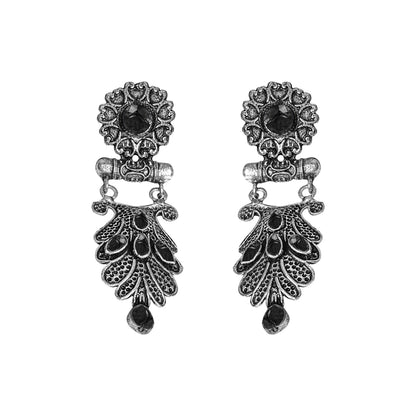 Swirly stone studded dangler earring (Black)