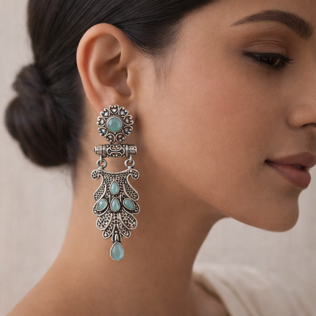 Swirly stone studded dangler earring (Mint)