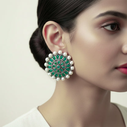 Desi Diva stud earring (Green)