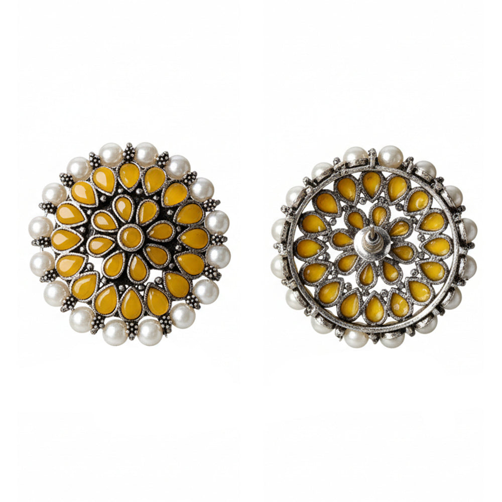 Desi Diva stud earring (Yellow)