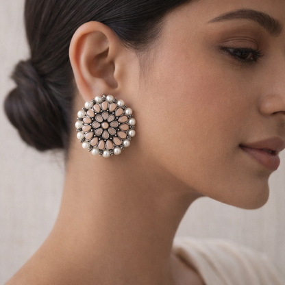 Desi Diva stud earring (Light Orange)
