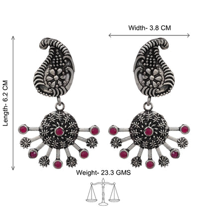 Rays and Paisley dangler earring (Red)