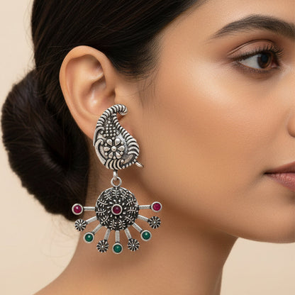 Rays and Paisley dangler earring (Multicolored)