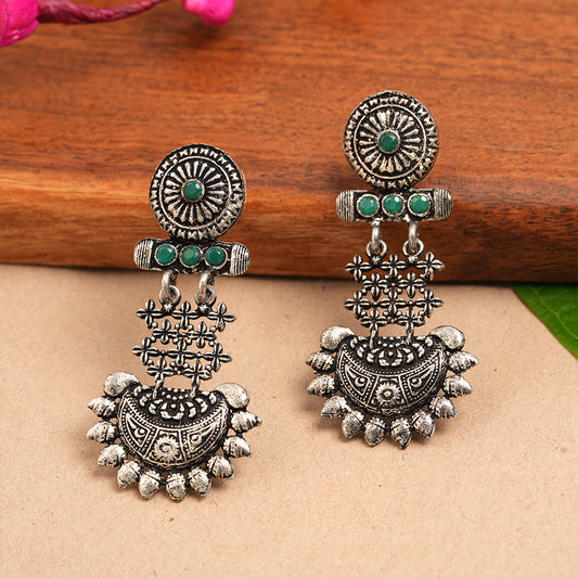 Enchanted Swing dangler earring (Green)