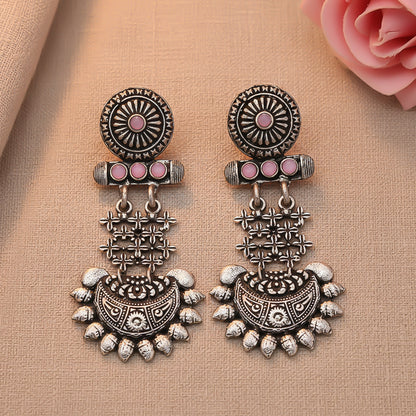 Enchanted Swing dangler earring (Baby Pink)