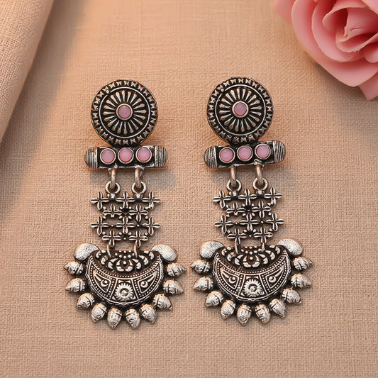 Enchanted Swing dangler earring (Baby Pink)