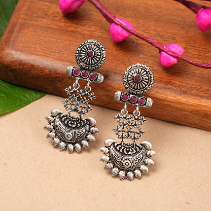 Enchanted Swing dangler earring (Red)