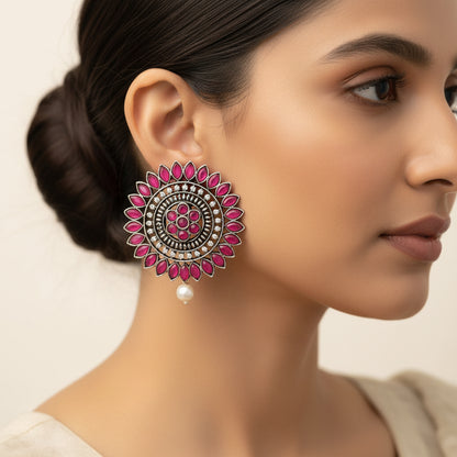 Traditional twish stud earring (Red)