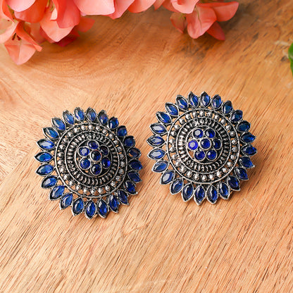 Traditional twish stud earring (Blue)